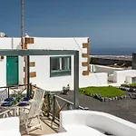 New Panorama - Stunning 5 Bedroom With Pool Villa La Asomada (Lanzarote)