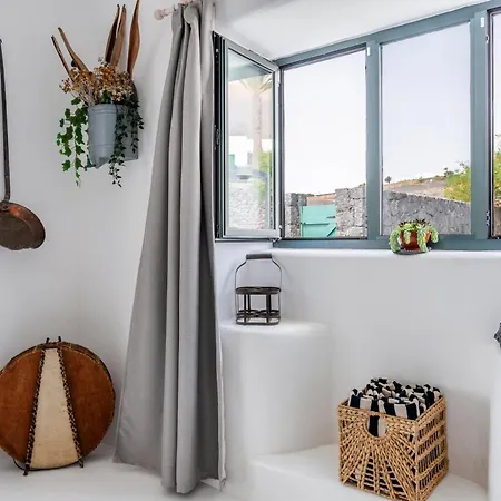 New Panorama - Stunning 5 Bedroom With Pool Villa *