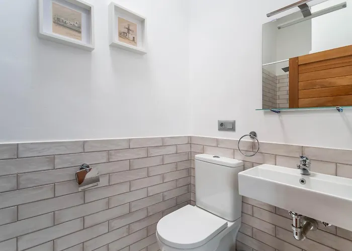 New Panorama - Stunning 5 Bedroom With Pool * La Asomada (Lanzarote)